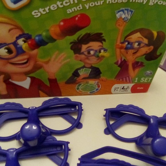 Spin Master Fibber game Ages 7+ Family game Tutoring Therapy reinforcer - Picture 3 of 4